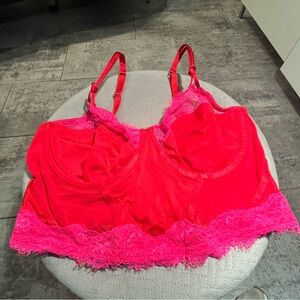 Auden Women’s Red Lace bustier bra
